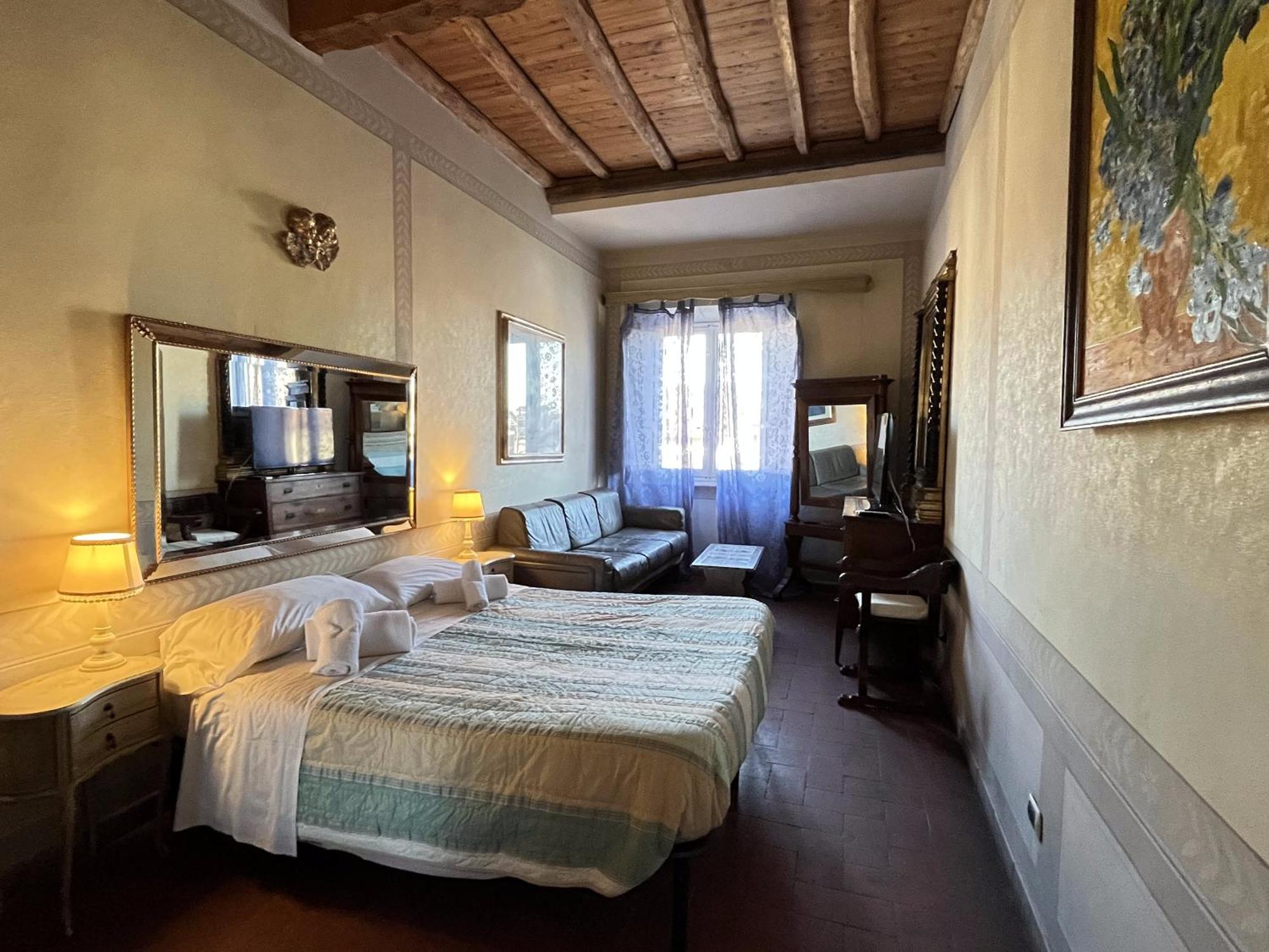 ルッカ アル トスカニー B＆B Bed & Breakfast エクステリア 写真